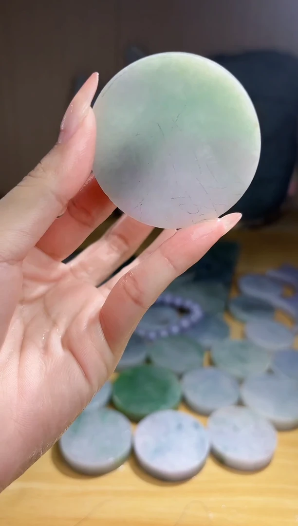 翡翠未镶嵌颈饰翡翠A货 温谭535