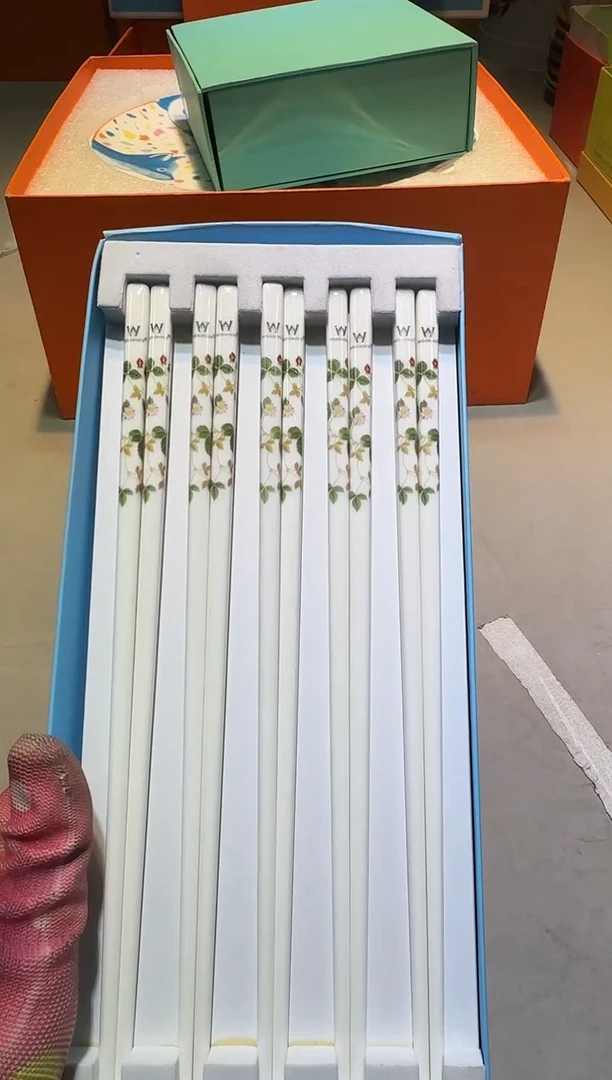 【闪购商品】瓷片111111111111111