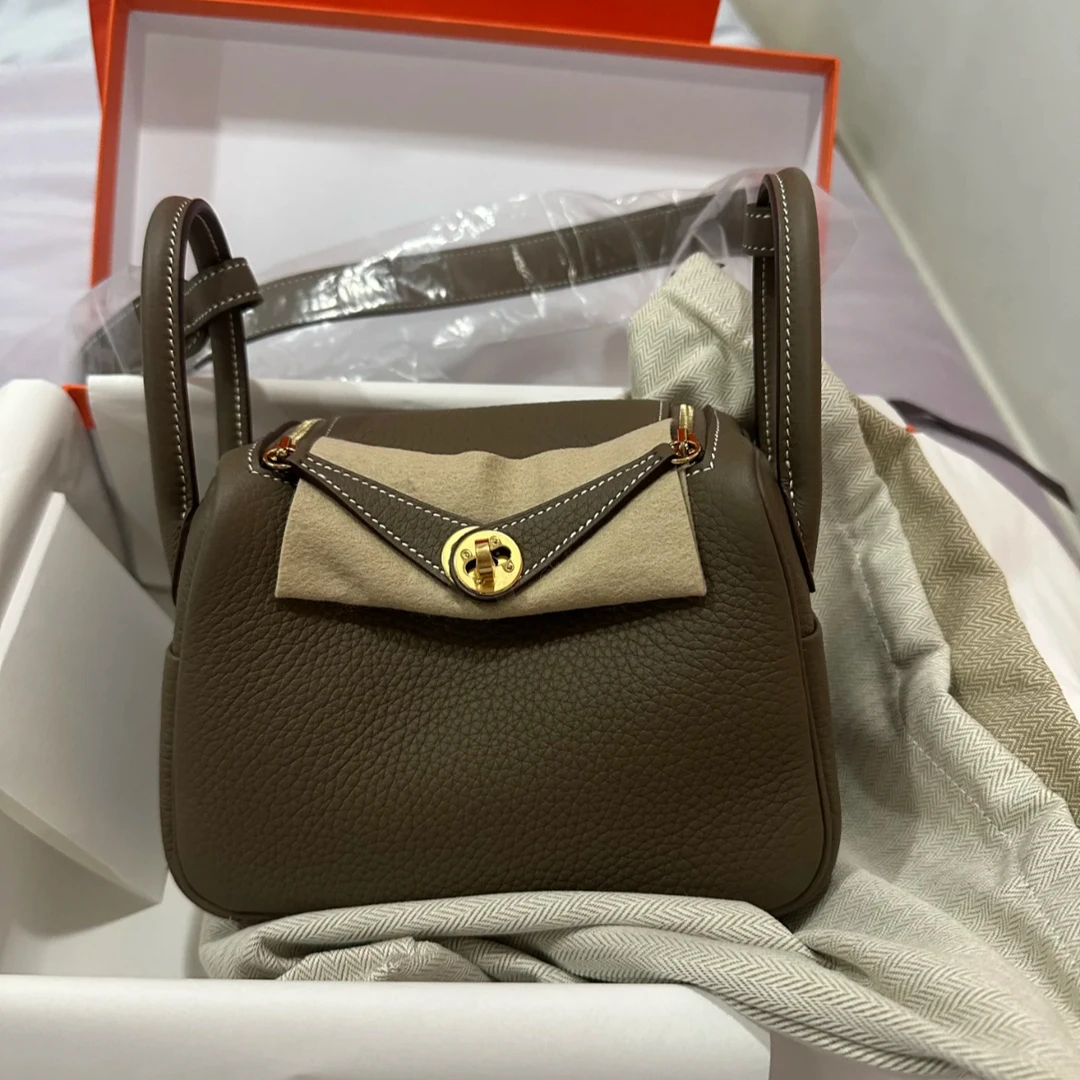 未使用 Hermes/爱马仕 小花6珊 Lindy mini 大象灰Tc皮金扣 k刻包
