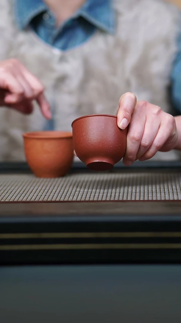 茶壶紫砂五彩降+红降坡铃铛杯100cc