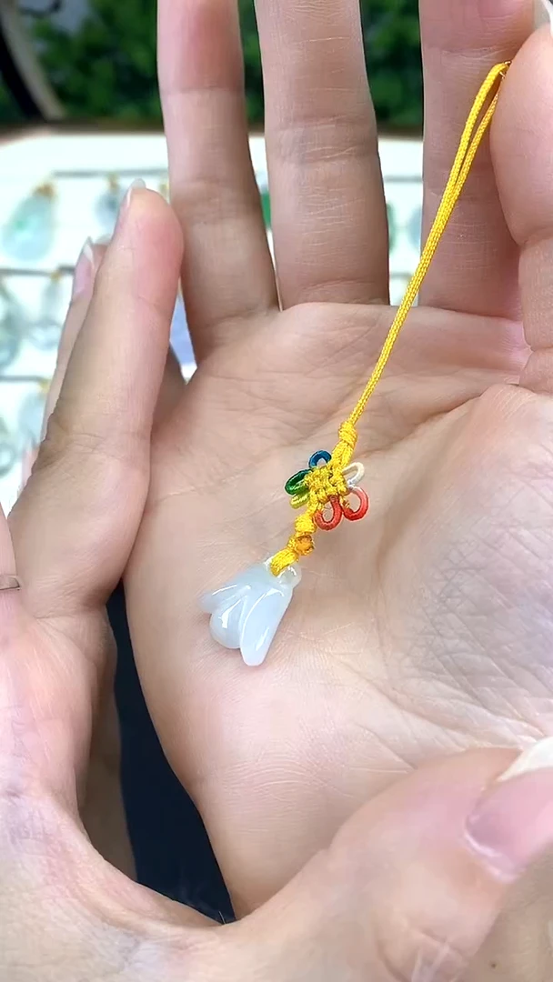 未镶嵌挂件翡翠玉兰花-@@CMT