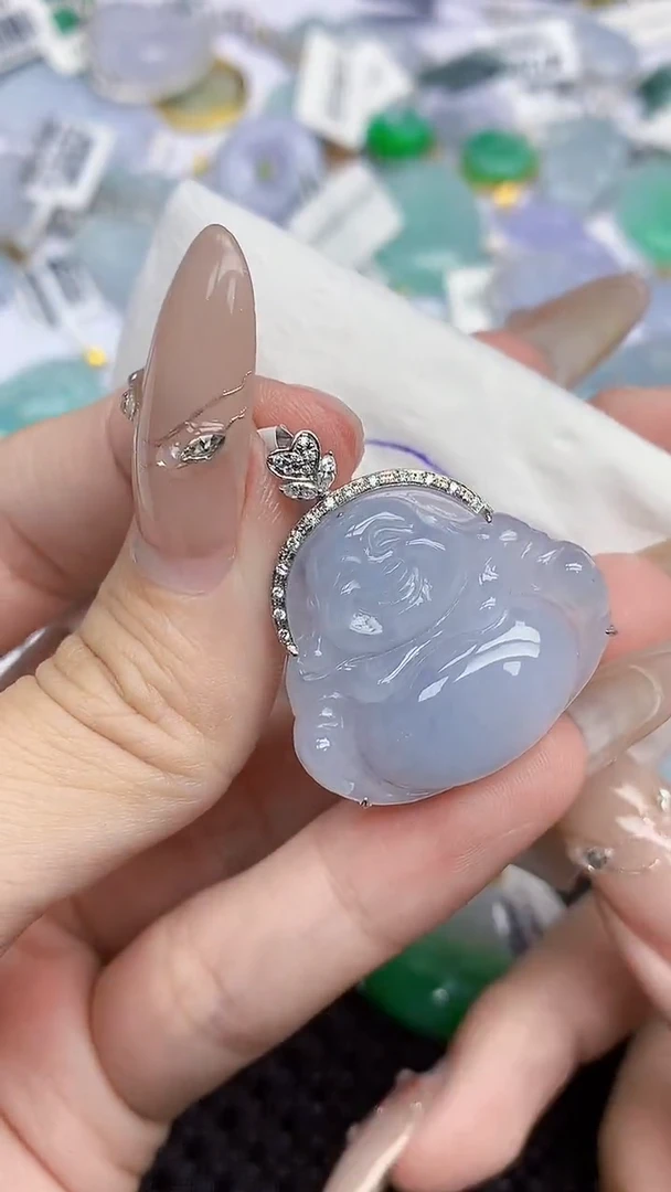 颈饰18K金镶嵌翡翠   天然翡翠A货  百元以上9米证书费自理