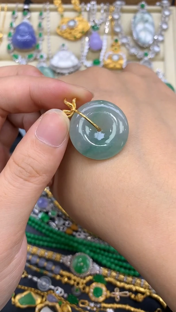 翡翠18K金镶嵌颈饰239-中国好珍宝