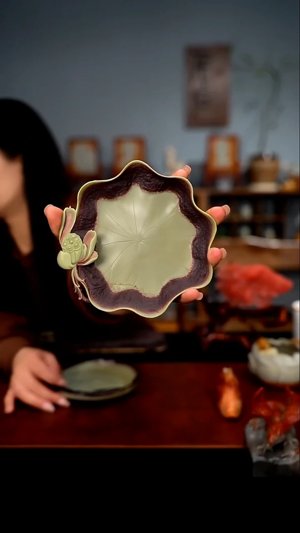 15公分紫袍玉带石荷花壶承