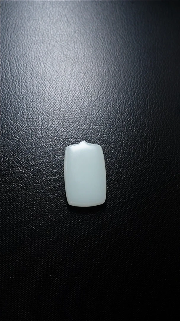 【闪购商品】和田玉颈饰未镶嵌无事牌