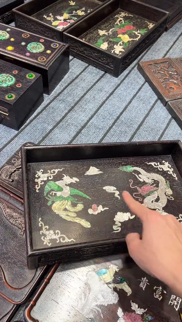 木紫檀雕刻一物一拍