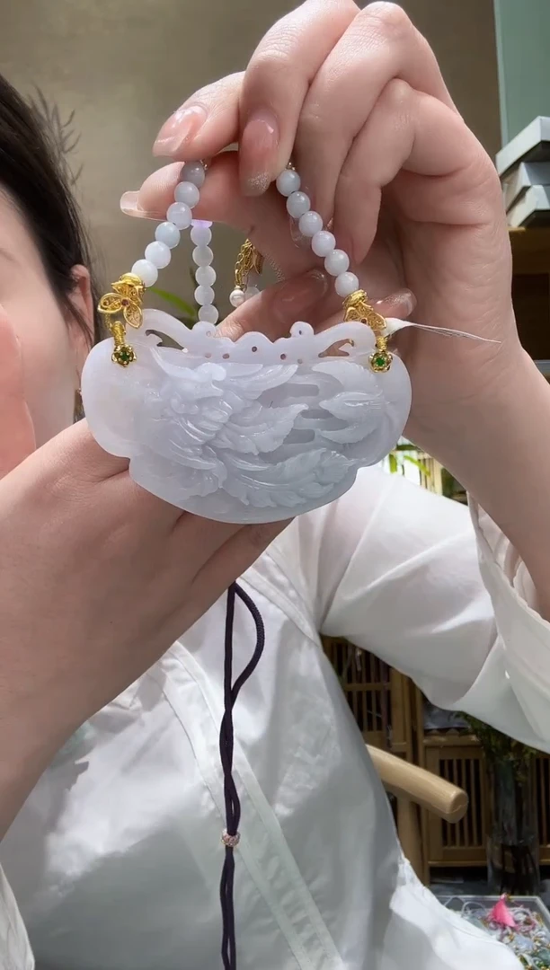 【闪购商品】翡翠未镶嵌颈饰吊坠