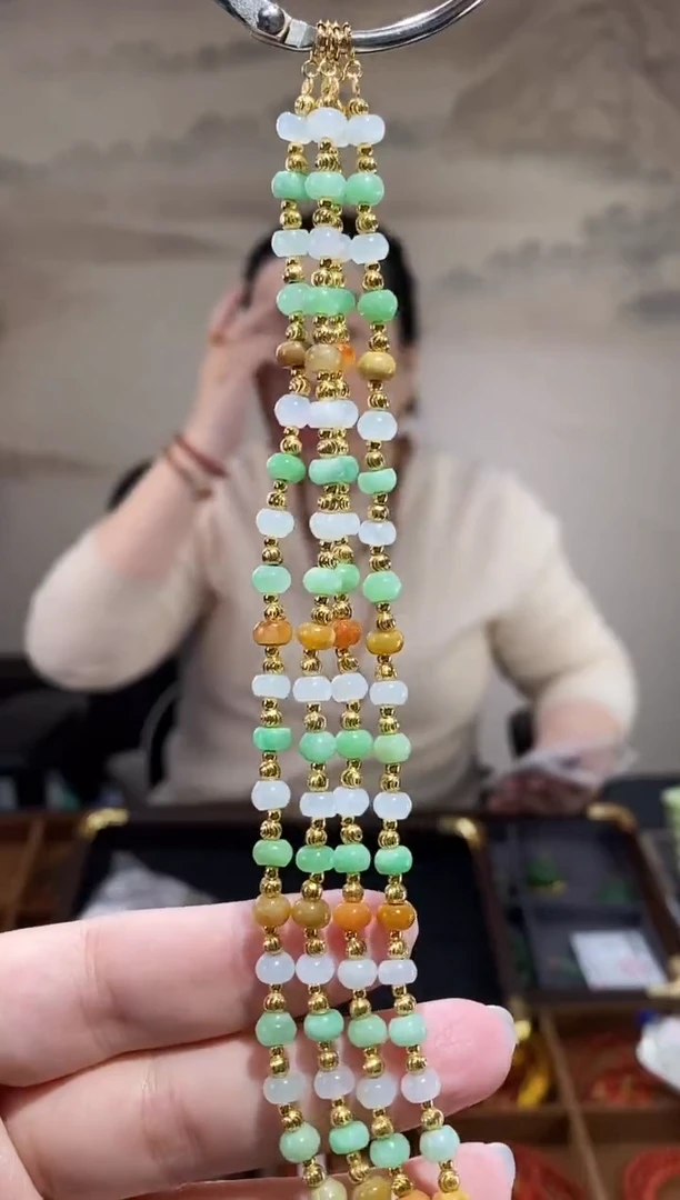 未镶嵌手链翡翠多样性发货发其一