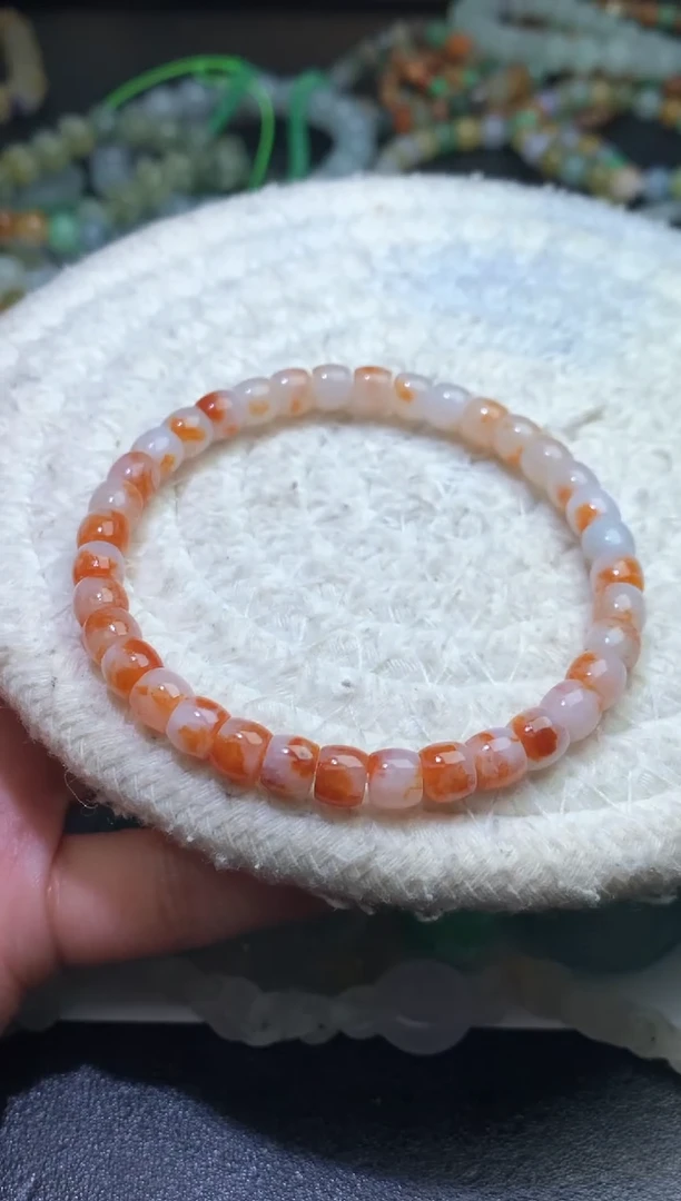 未镶嵌定制翡翠毛货 卡6