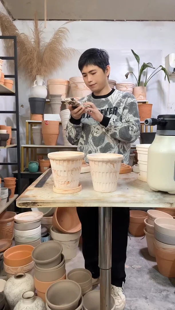 13*13万神玛奇朵 2盆2托