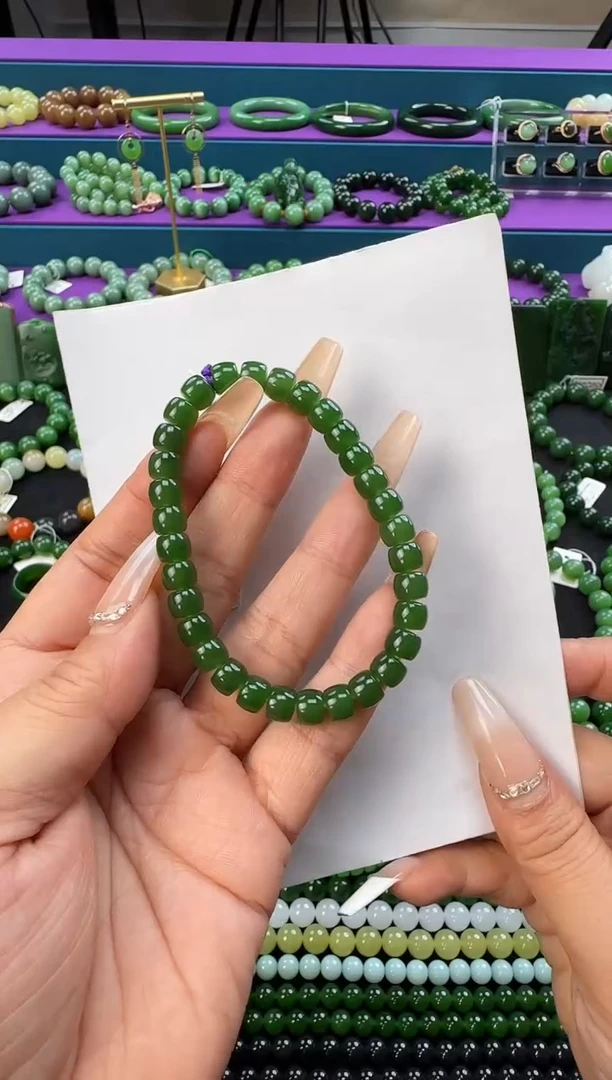 未镶嵌手串和田玉卡7单圈手串