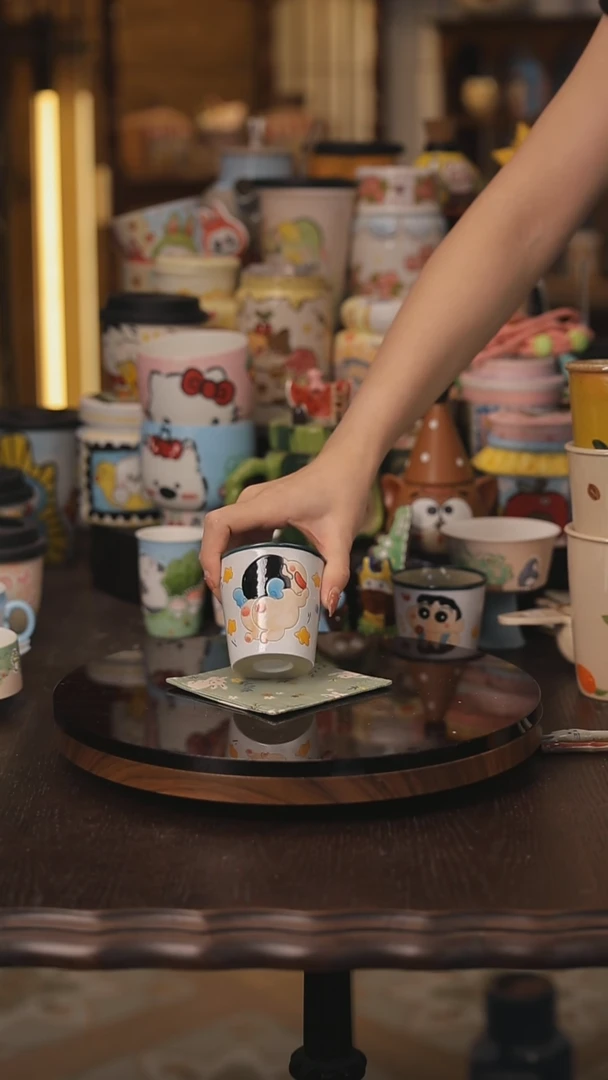 景德镇釉下彩绘设计师款式陶瓷