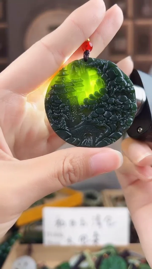 颈饰未镶嵌和田玉拍一发一，多样性发货