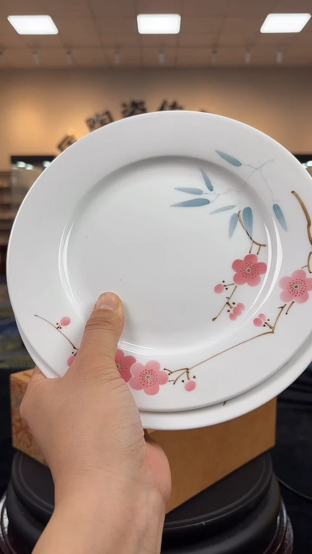 杯子瓷翠竹红梅盘子一对
