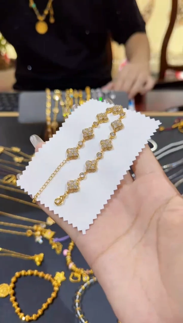 合成立方氧化锆铜合金124