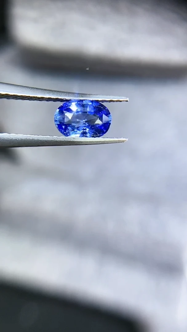 【闪购商品】定制蓝宝石定制未镶嵌天然矢车菊斯里兰卡1.0克拉