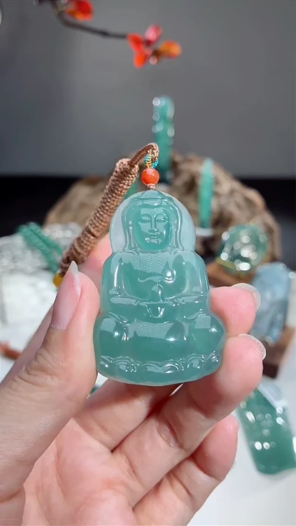翡翠挂件未镶嵌天然A货翡翠-观音