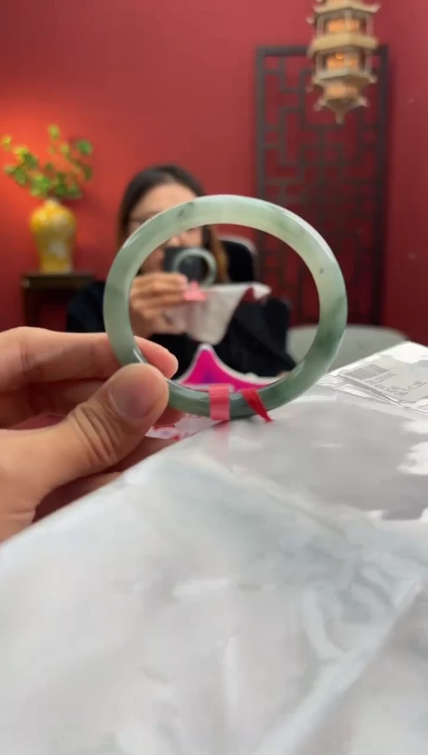未镶嵌手镯（贵妃镯）翡翠翡翠手镯9