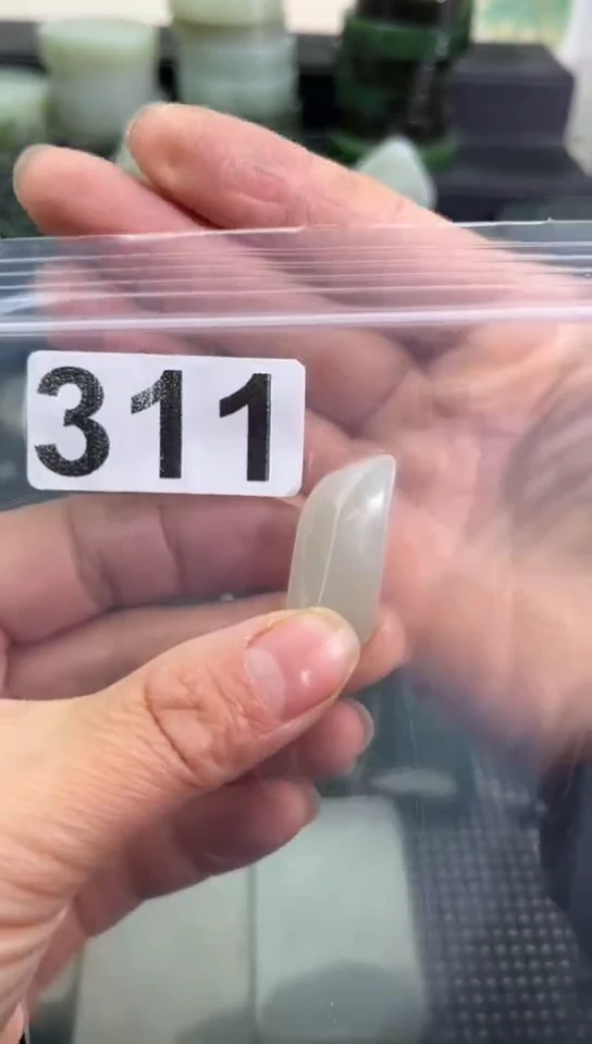 未镶嵌和田玉珠宝半成品牌子