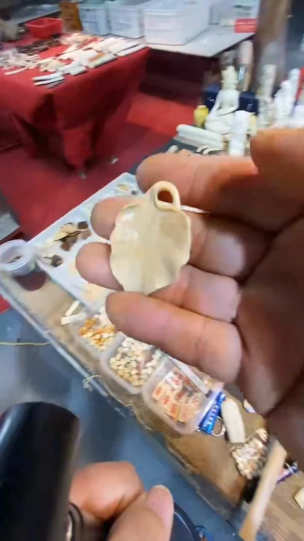 泥塑小把玩件摆件