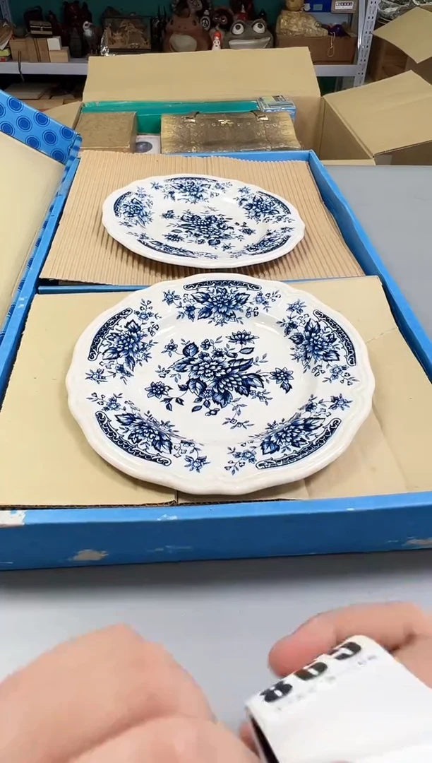 瓷片有*?864中古产品，默认微瑕，谨慎参拍