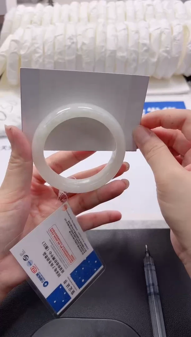 和田玉手镯未镶嵌215-54.2