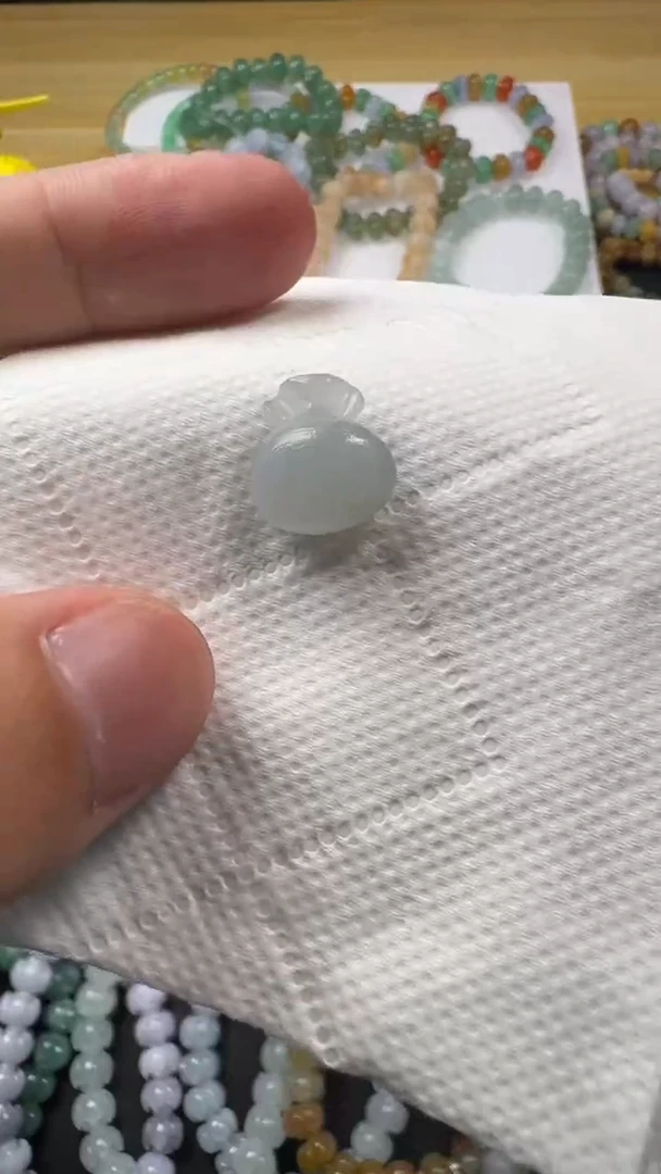 颈饰未镶嵌翡翠【闪购商品】 天然翡翠