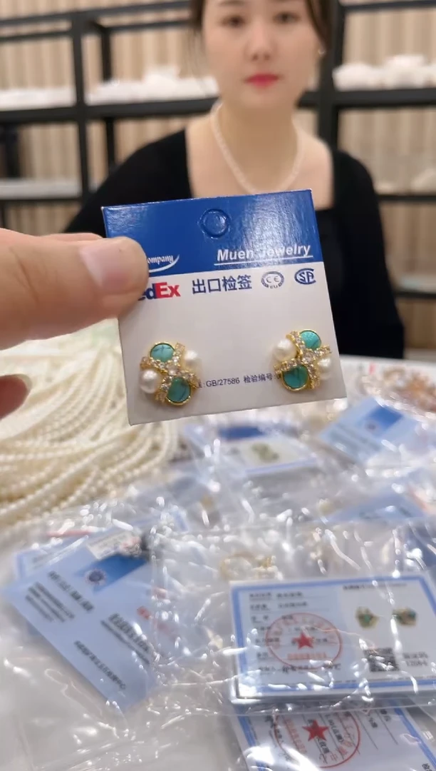 淡水珍珠银S925镶嵌颈饰耳钉