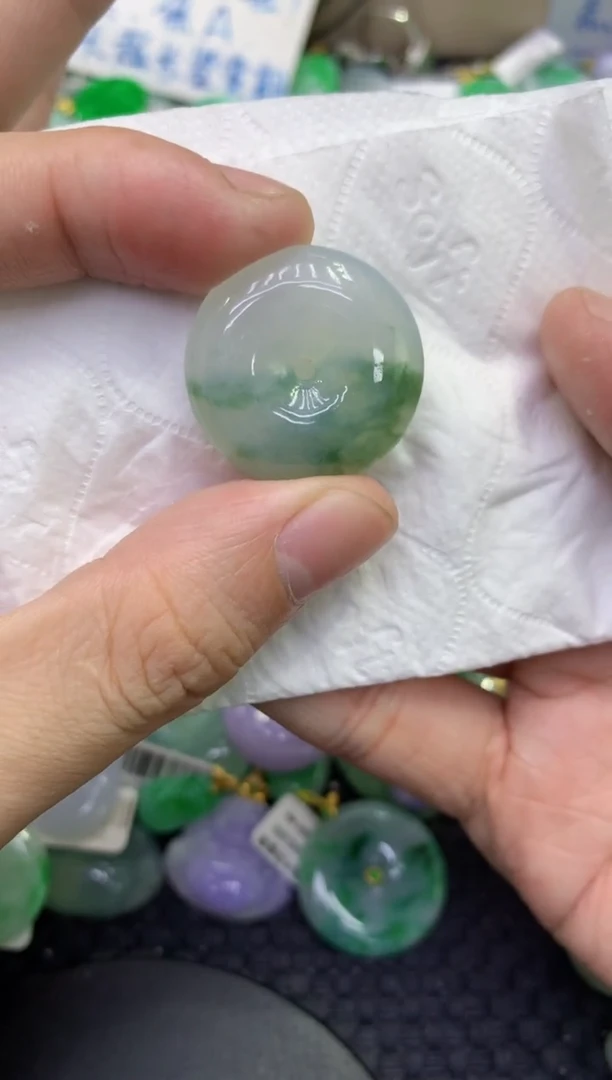 颈饰未镶嵌翡翠天然缅甸A货翡翠