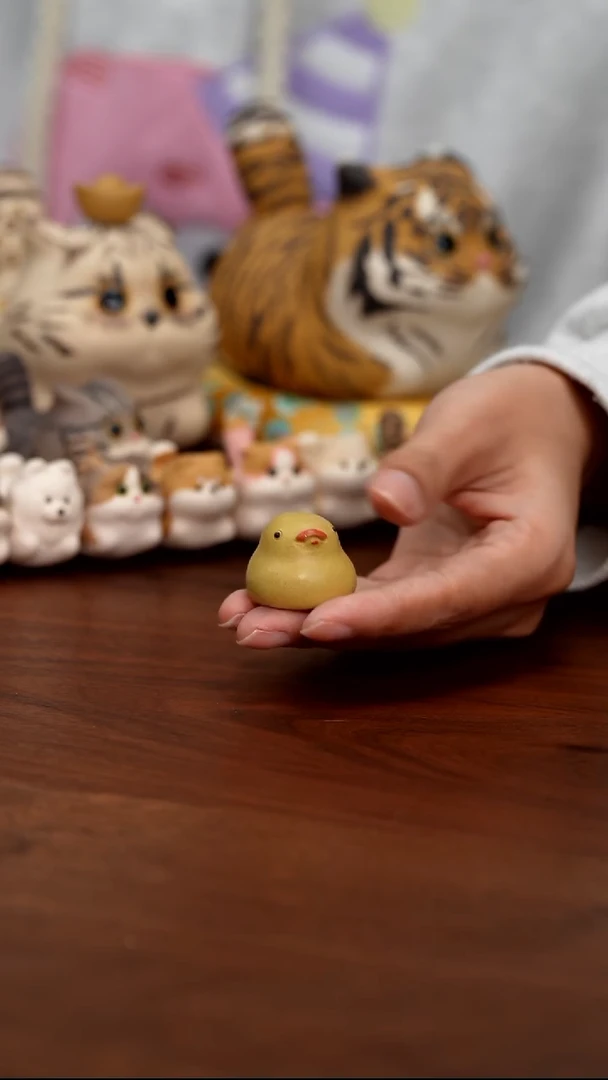 紫砂摆件奶黄鸭鸭