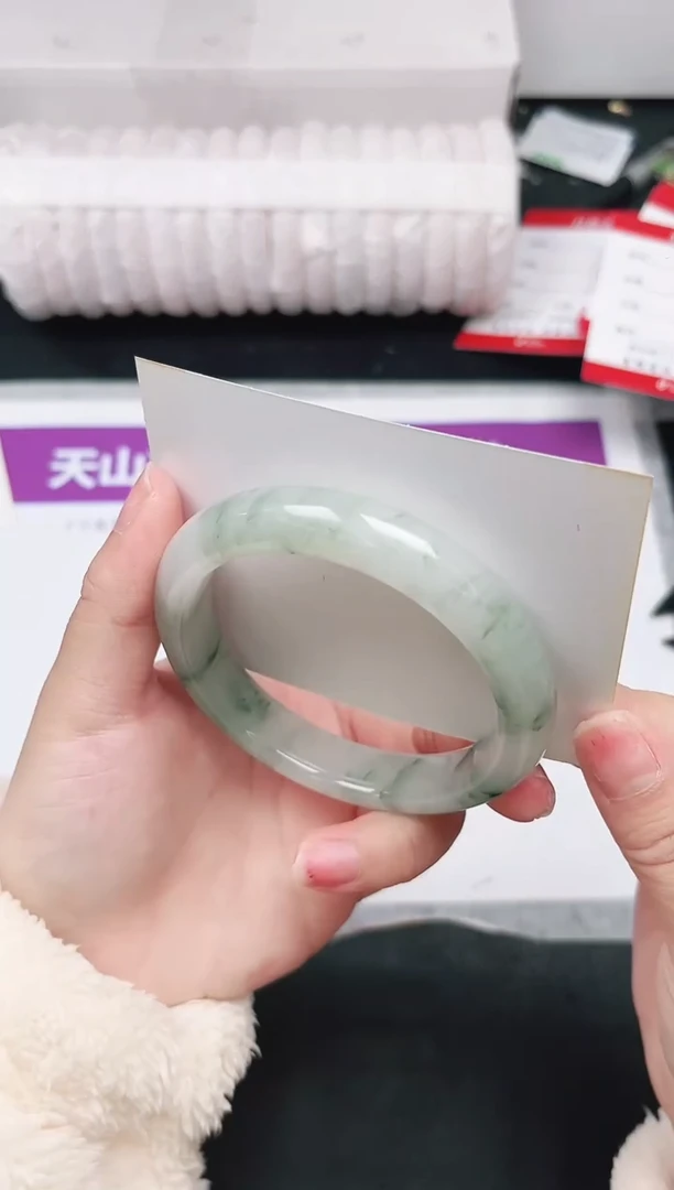 未镶嵌手镯石英质玉71-59