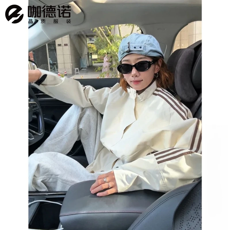 2025美式三条杠立领外套男秋季潮牌感运动夹克软壳防水条纹冲锋衣