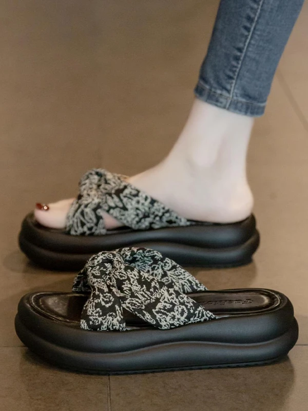 2025夏季爆款仙女风厚底沙滩时尚百搭孕妇一字拖外穿防滑凉拖鞋女