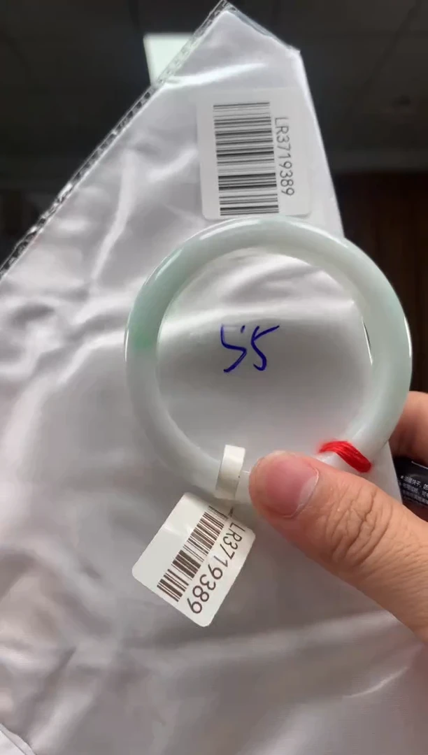 未镶嵌定制翡翠          *296