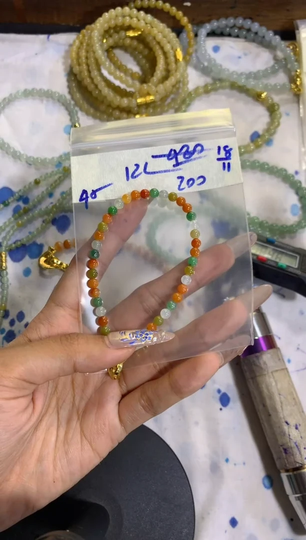 未镶嵌定制翡翠天然缅甸翡翠