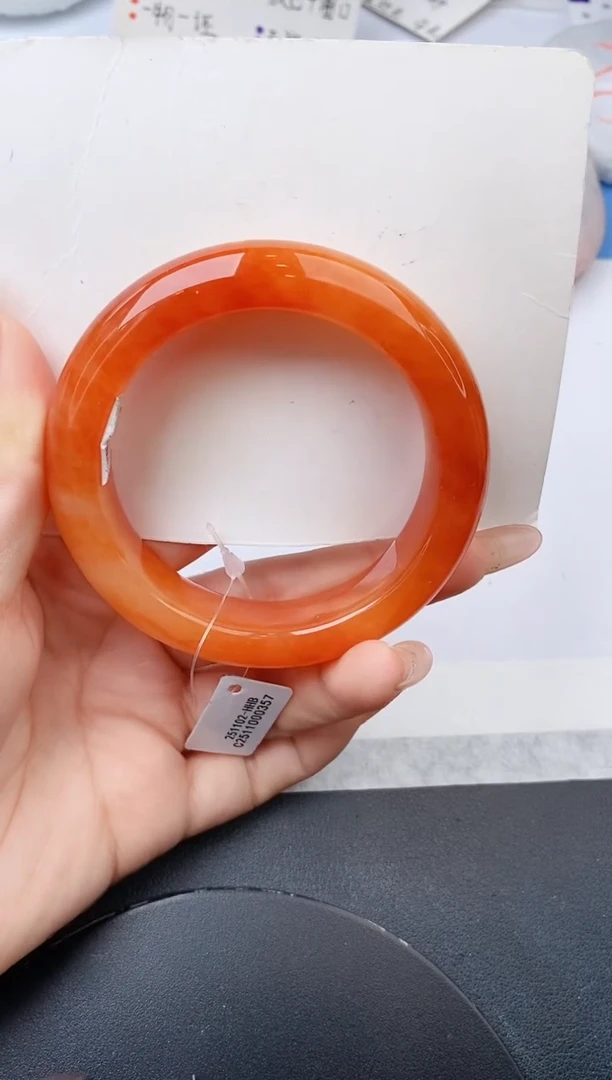 未镶嵌手镯石英质玉w115-HHB58+