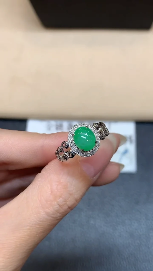 18K金镶嵌戒指翡翠【48小时鉴赏期】蛋面【无服务费