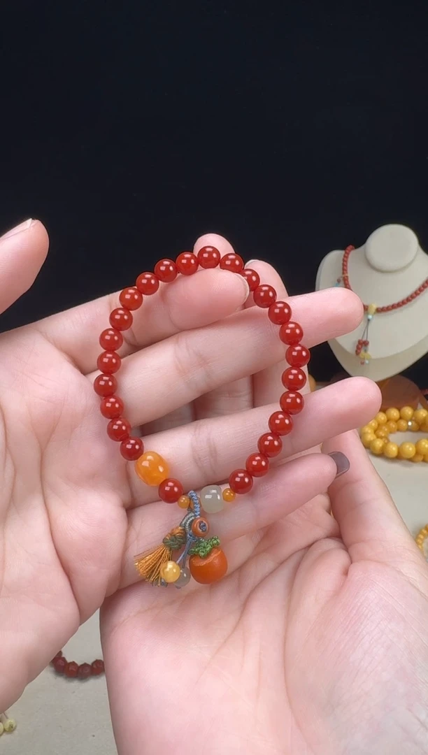 未镶嵌手链南红玛瑙6+