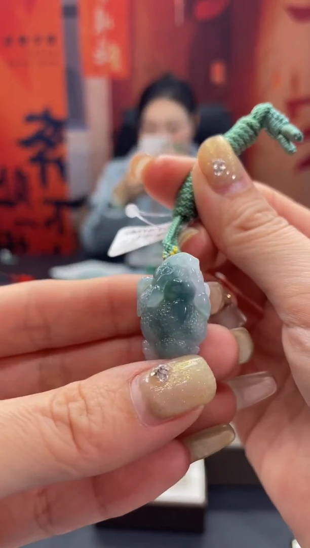 【闪购商品】翡翠颈饰未镶嵌1534******