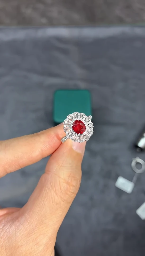 18K金镶嵌戒指红宝石【闪购】1.16ct/展会同步价/无烧鸽血红