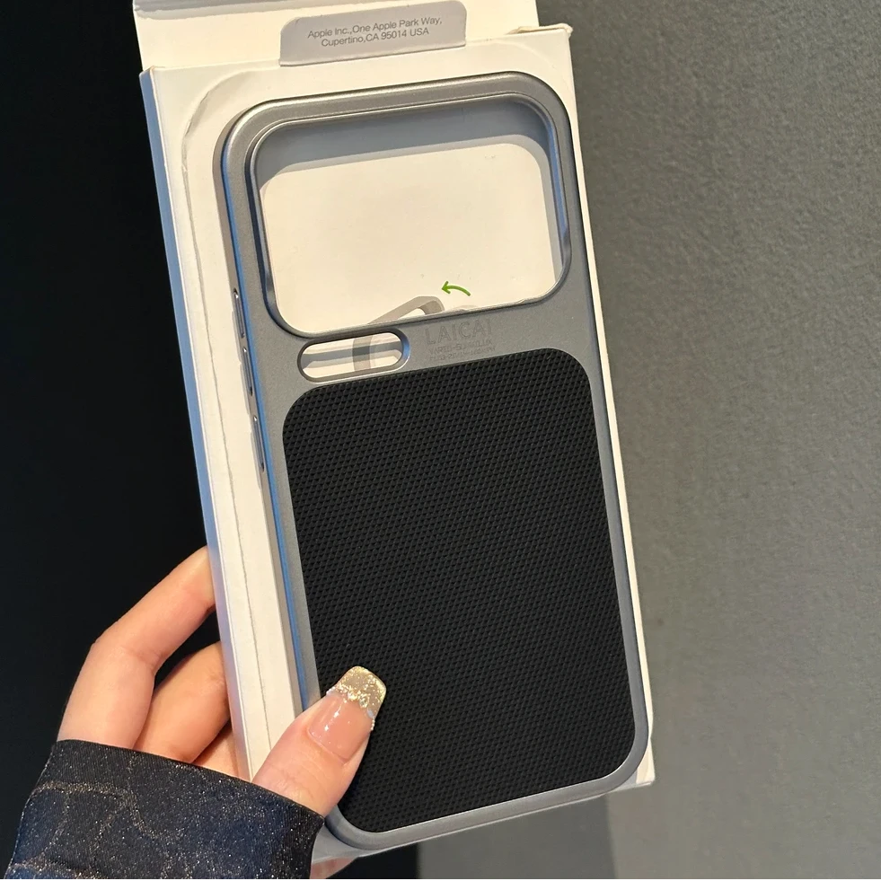 适用小米17Promax手机壳简约磨砂电镀xiaomi17防摔高档时尚保护套