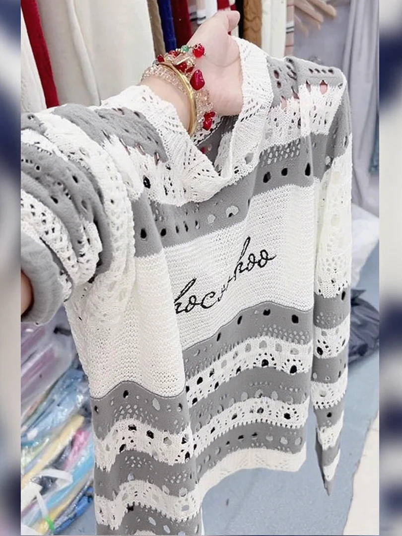 韩系通勤宽松显瘦百搭撞色条纹针织镂空钩花毛衣秋季时尚气质上衣