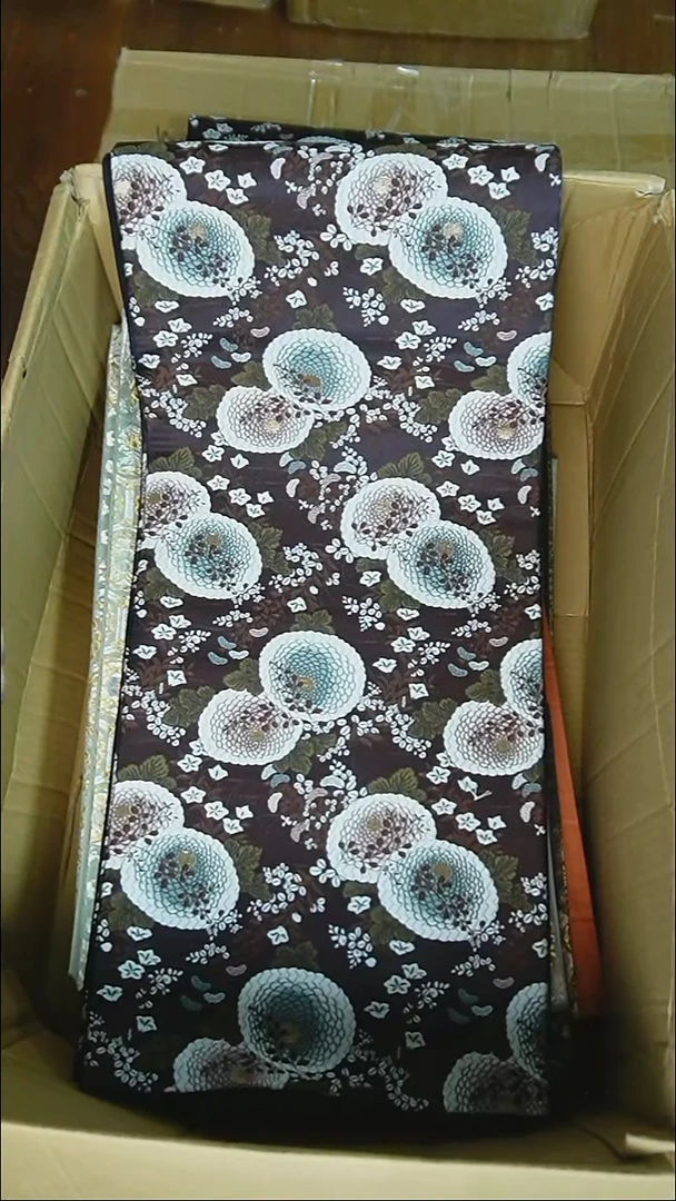 织绣33 六通细密织花卉