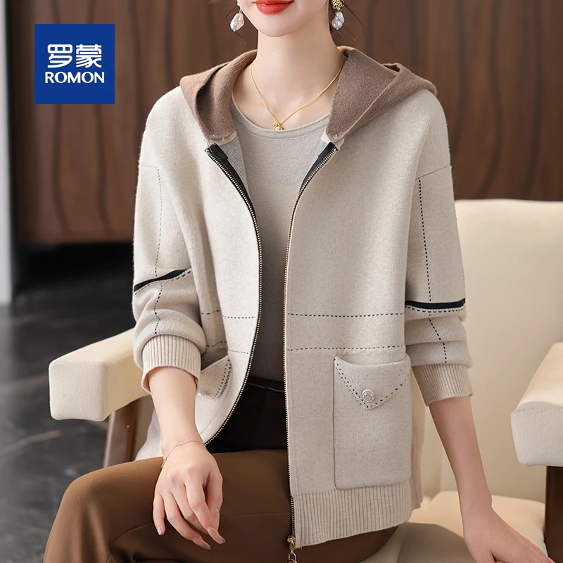 罗蒙25年秋季新款气质可拆卸连帽时尚减龄洋气休闲风外套女妈妈装