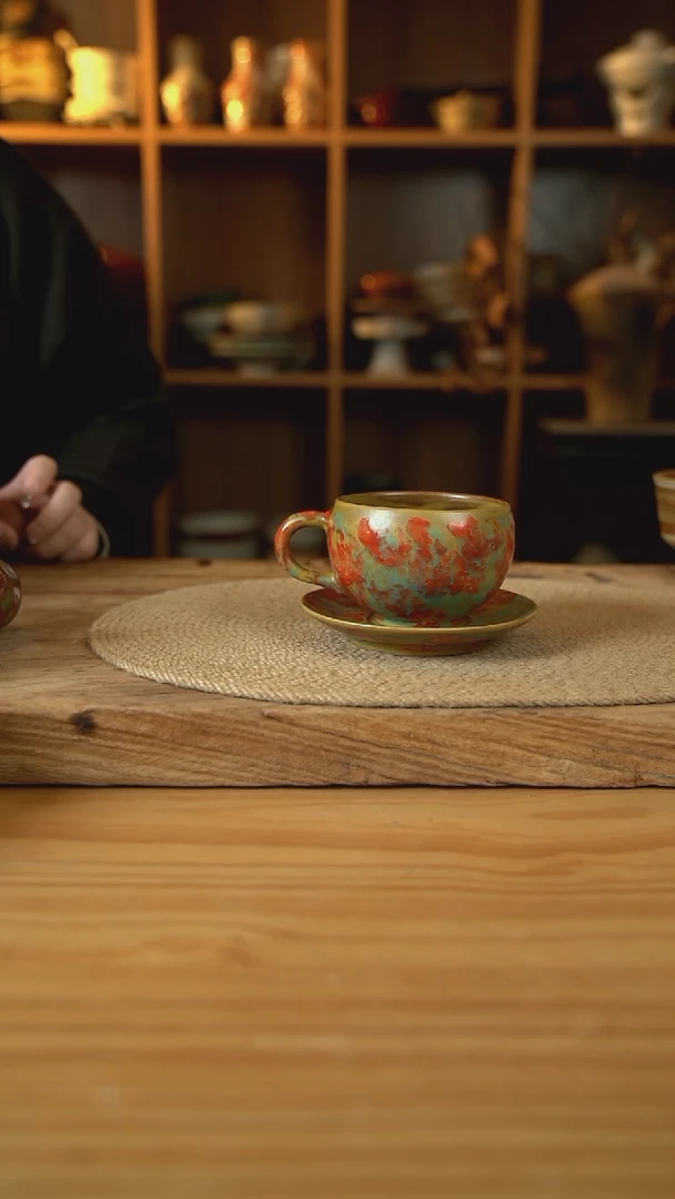 敦煌点彩系列的蛋壳咖啡杯+碟