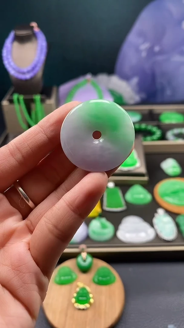 满色吊坠 所见即所得！