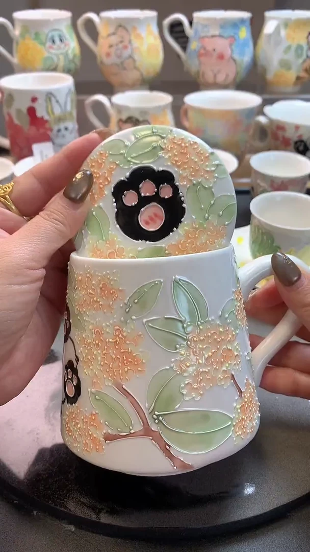 手绘*秋日富贵杯