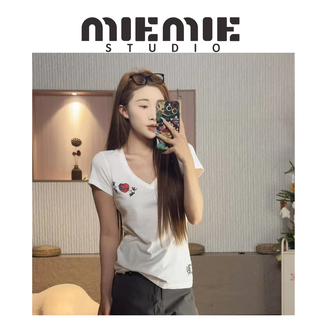 【V罗】红色爱心魂穿辣妹短袖