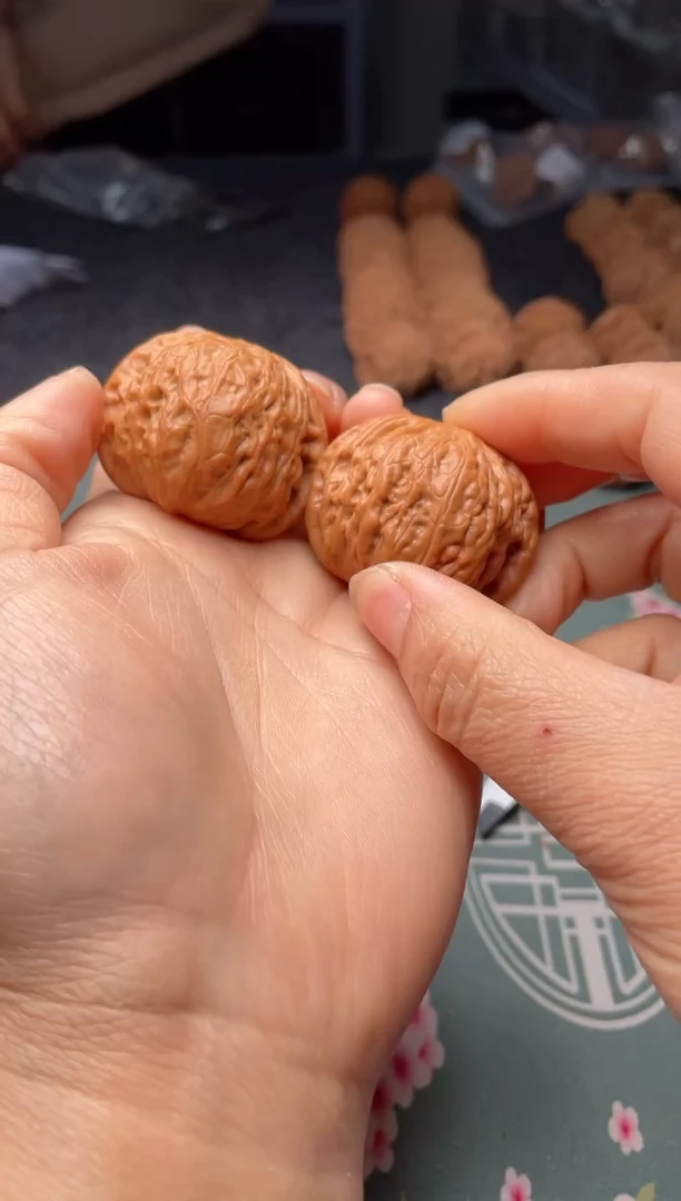 把件文玩核桃w27  铁锤 40尺