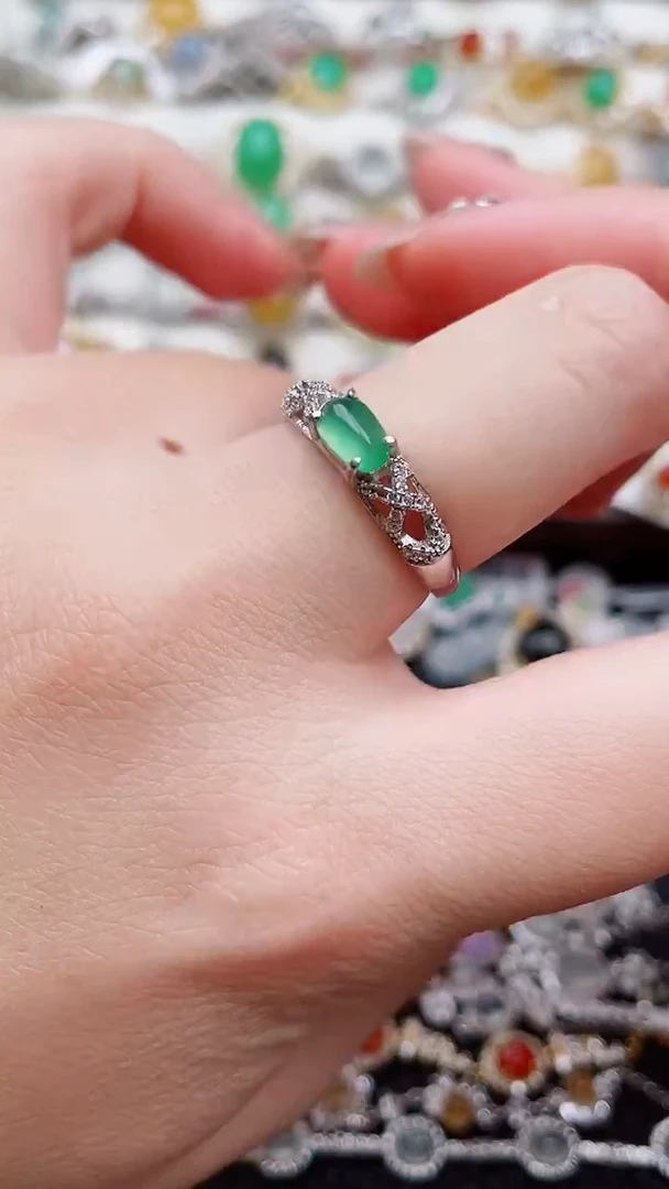 银S925镶嵌戒指翡翠80